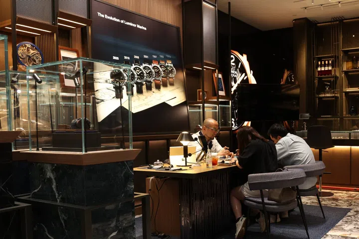 A watchmaking discovery experience at the Panerai boutique in Siam Paragon during Bangkok Watch Week 2026