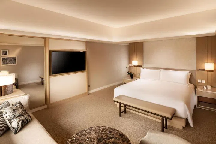 Conrad Singapore Orchard