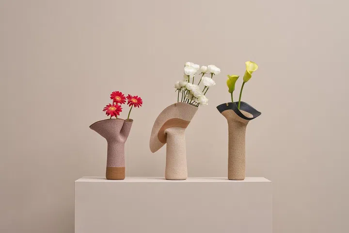 Made in Japan, the limited edition Lapel vase is made from smooth upcycled calf leather offcuts and natural Japanese paper fibre. (Photo: Polène)