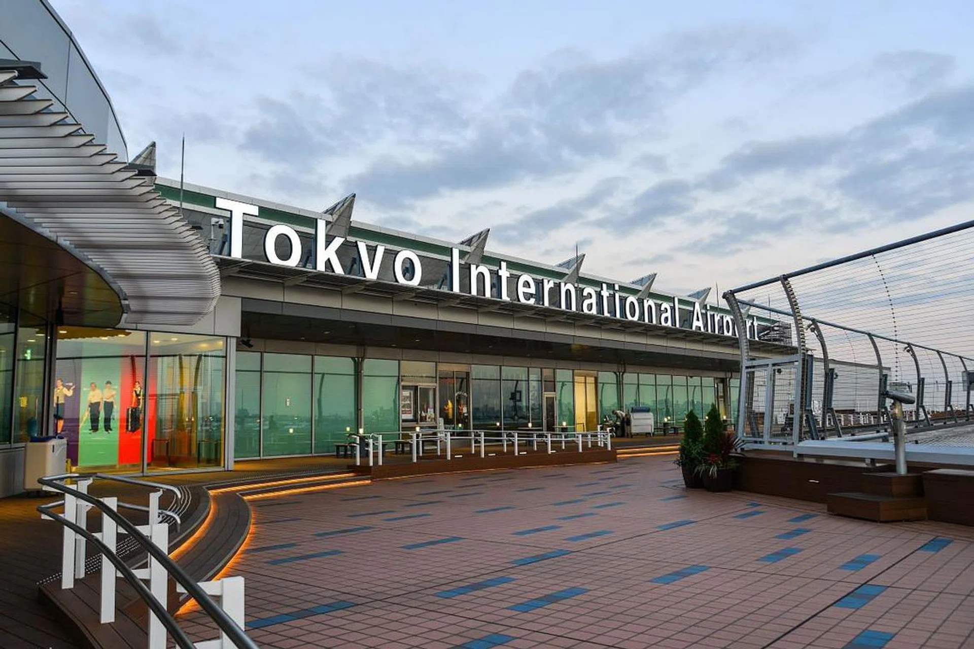 airports