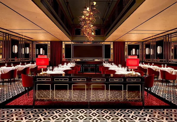 The grand Art Deco-style main dining hall in Madame Fan. (Photo: Madame Fan)