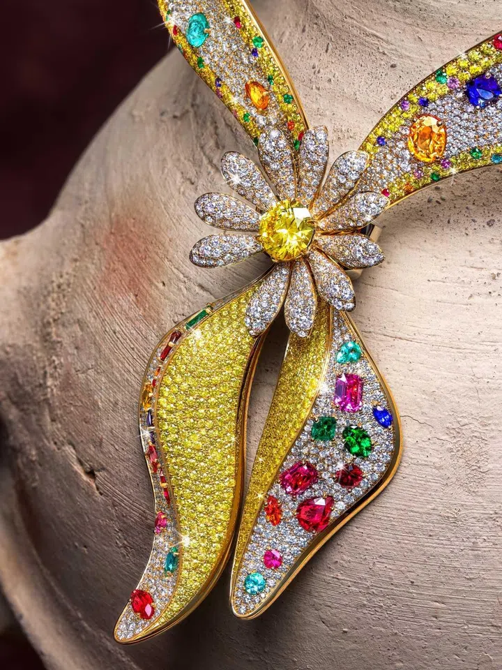 Jacob & Co. necklace