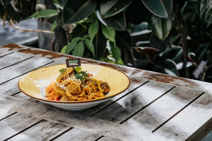 Privé added "Beef" Rendang Spaghetti Alfredo to its menu. (Photo: Green Rebel)