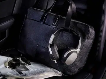Porsche D KEF Space One (1)