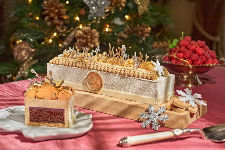 log cake