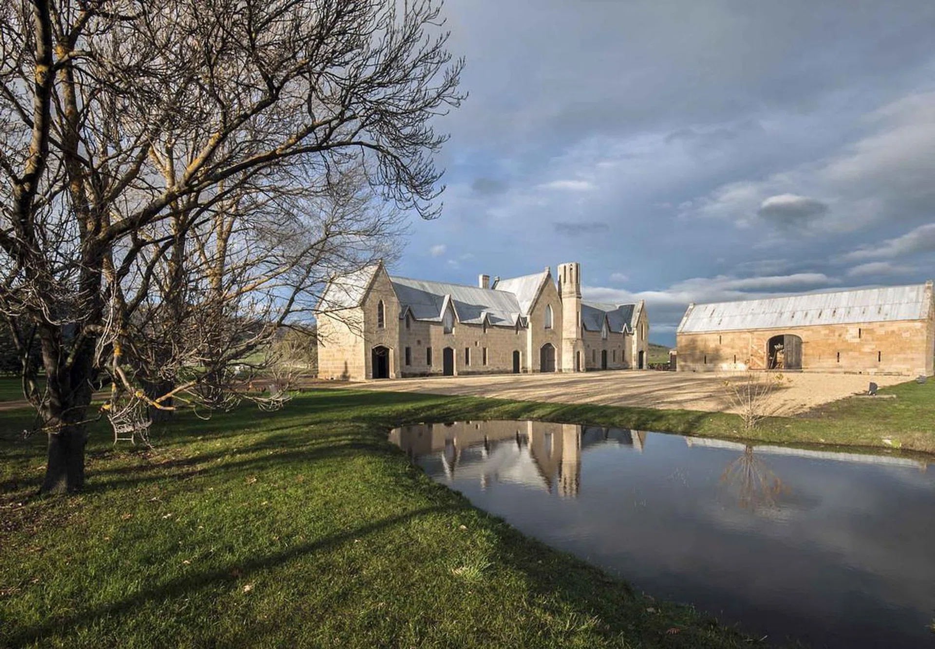 Shene Estate & Distillery (Photo credit Paul County)