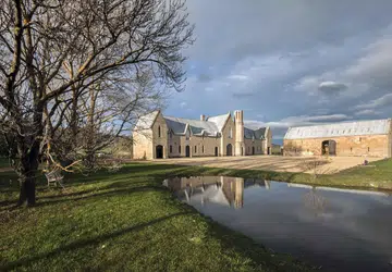 Shene Estate & Distillery - Photo credit Paul County