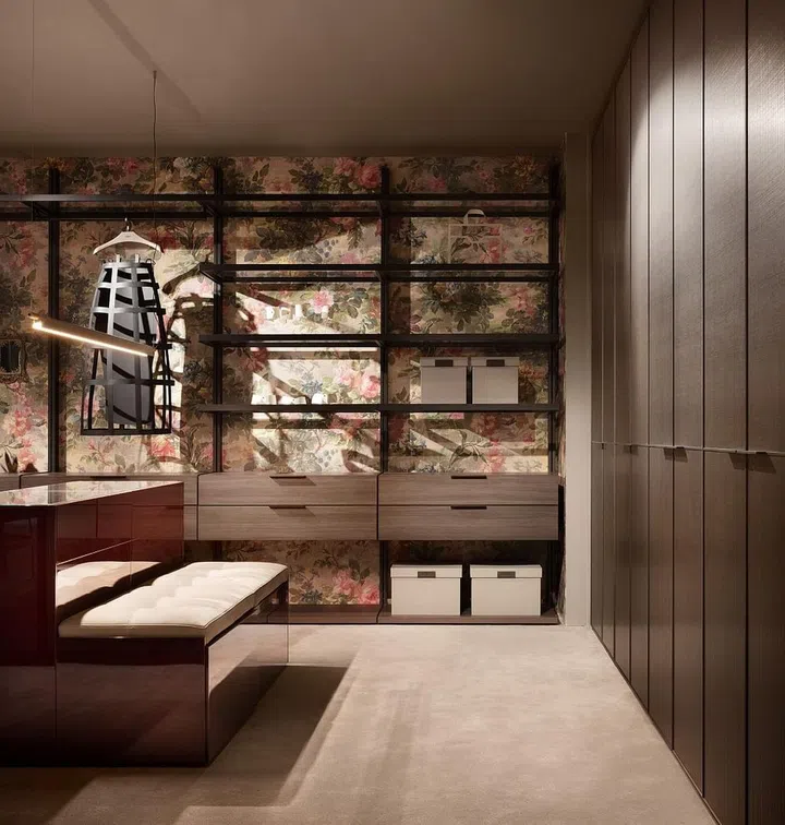The Lema VentiTre walk-in wardrobe concept allows you to choose from six new finishes, 35 colours and a wide range of combinations to suit your needs. Photo: Lema