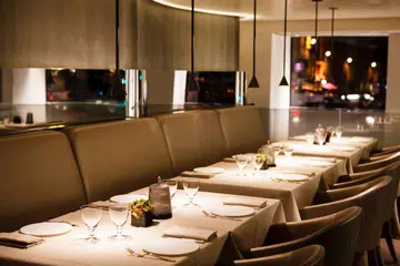 Emporio Armani restaurant-cafe in Paris