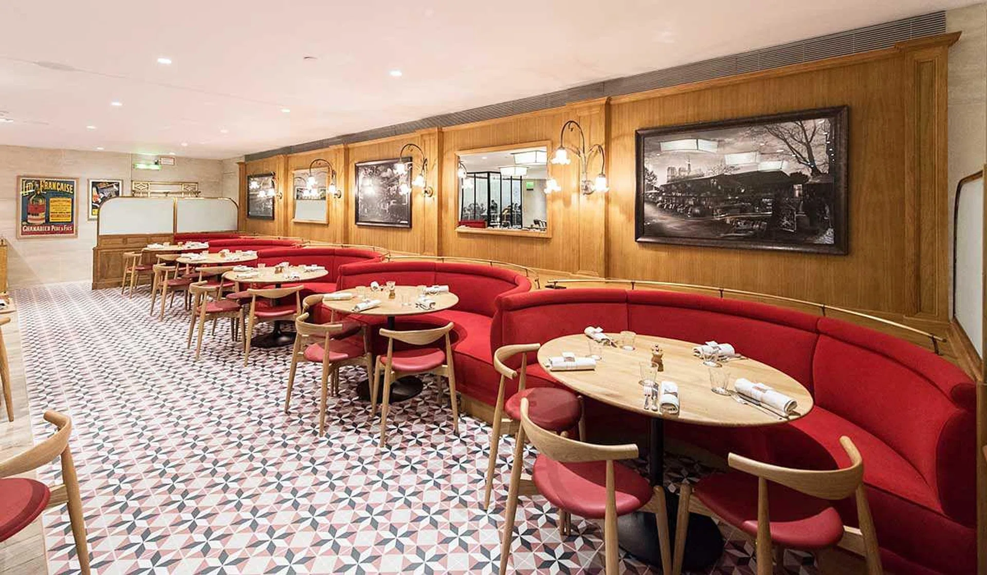 Alain Ducasse's Bitrot Benoit at the Louvre in Paris