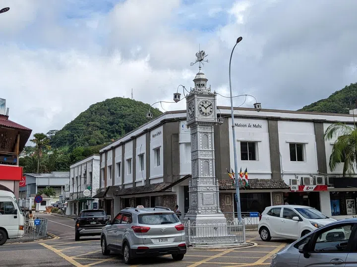 The clock tower in Victoria. (Photo: Kenneth SZ Goh) 