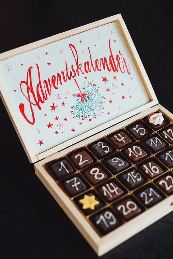 Markus Spiske Chocolate Christmas