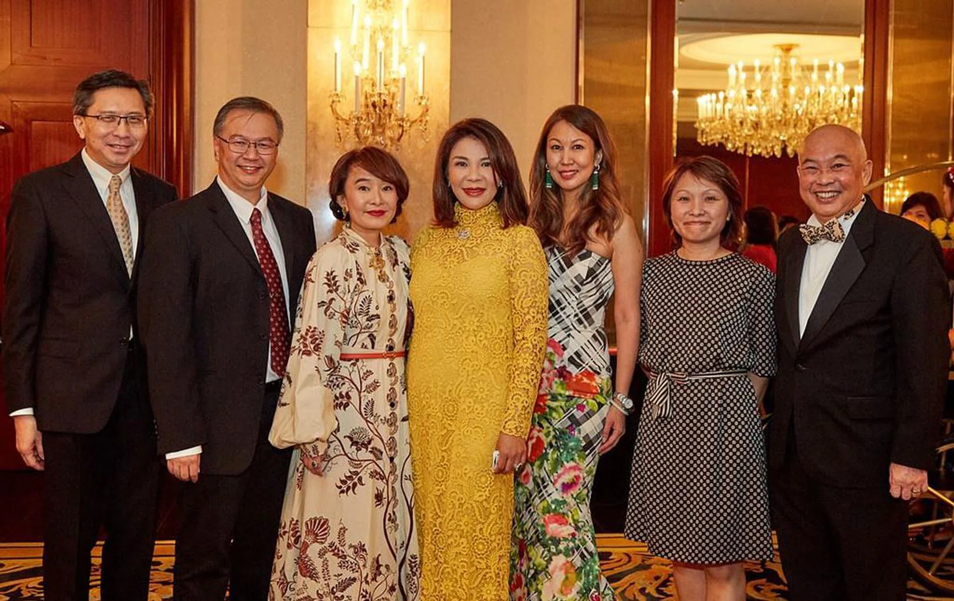Robert Chew, Timothy Liu, Joy Tan, Dr Karen Soh, Dr June Goh-Rin, Dr Ong Wah Ying & Prof Lionel Lee
