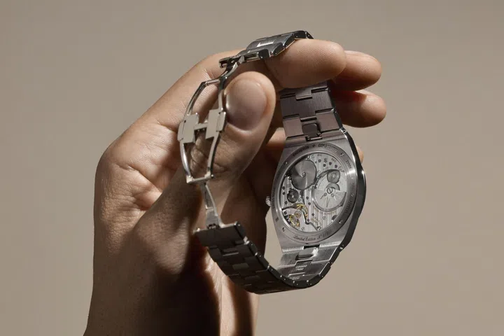 Vacheron Constantin Overseas Self-Winding Ultra-Thin at Watches and Wonders 2026