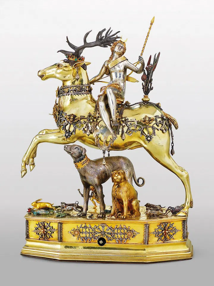 (Lubeck 1579- 1620 Augsburg) Automaton Drinking Vessel with Clockwork Mechanism, c1610-1612; silver, gilt 15 x 10 x 7cm.
