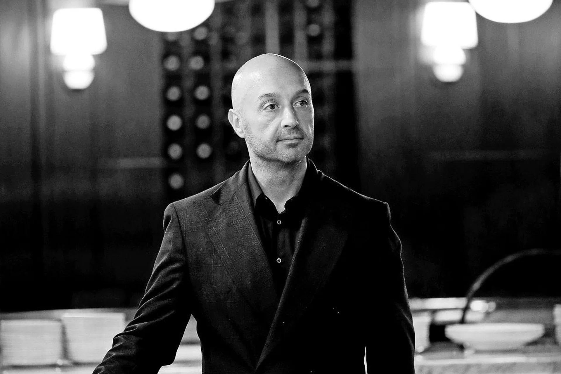 Weekend Interview photo shoot for Joe Bastianich - confirmed at 11am, Monday Joe Bastianich, one of the partners of Osteria Mozza and Pizzeria Mozza will be in town on 17 April 



BT_17.04.2017_1710269038

 Kelvin Chng



Address: osteria mozza in MBS
