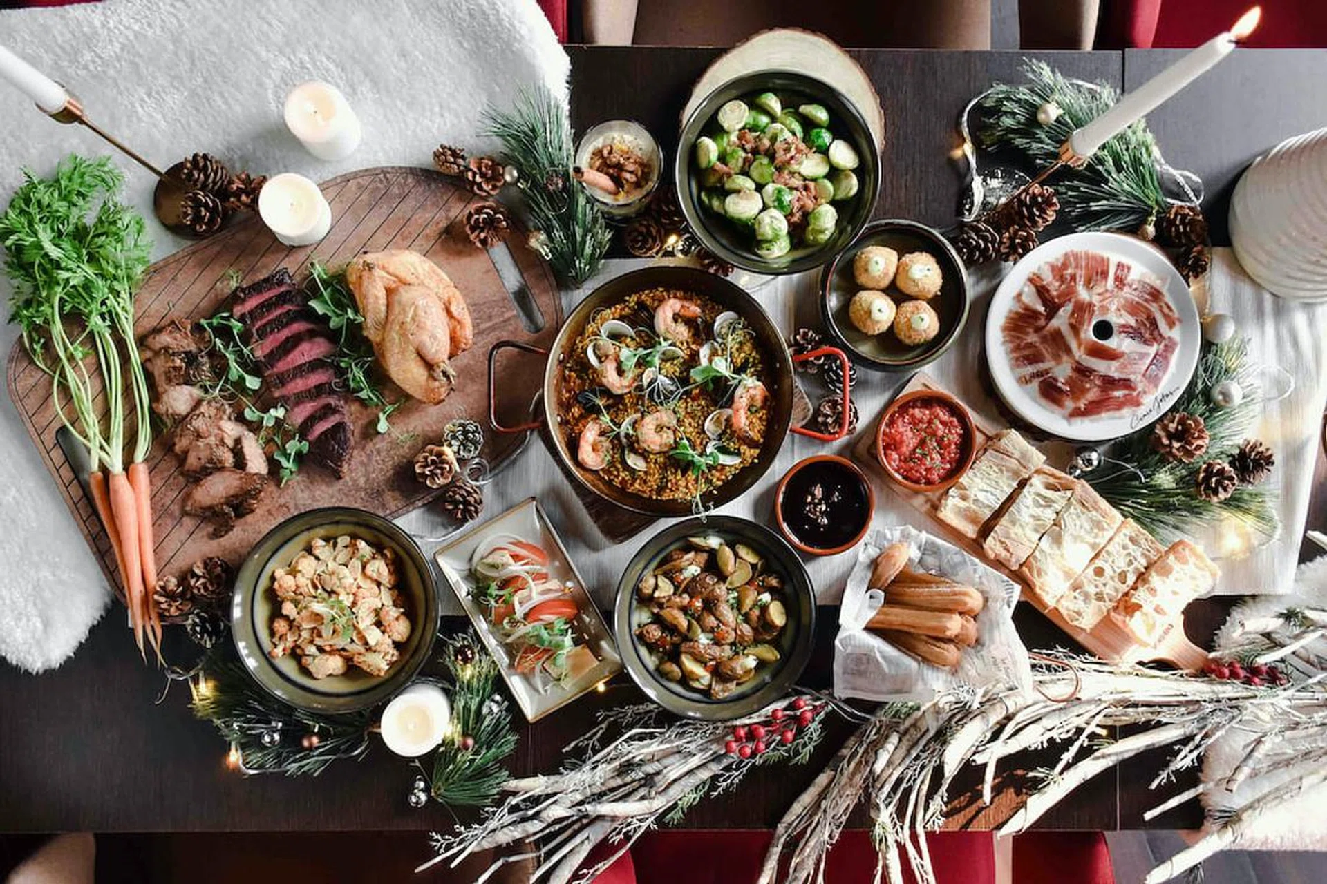 Christmas-feasts-to-ring-in-the-festive-spirit-UNA-Alkaff-UNA-Communal-Dinner-featured-image