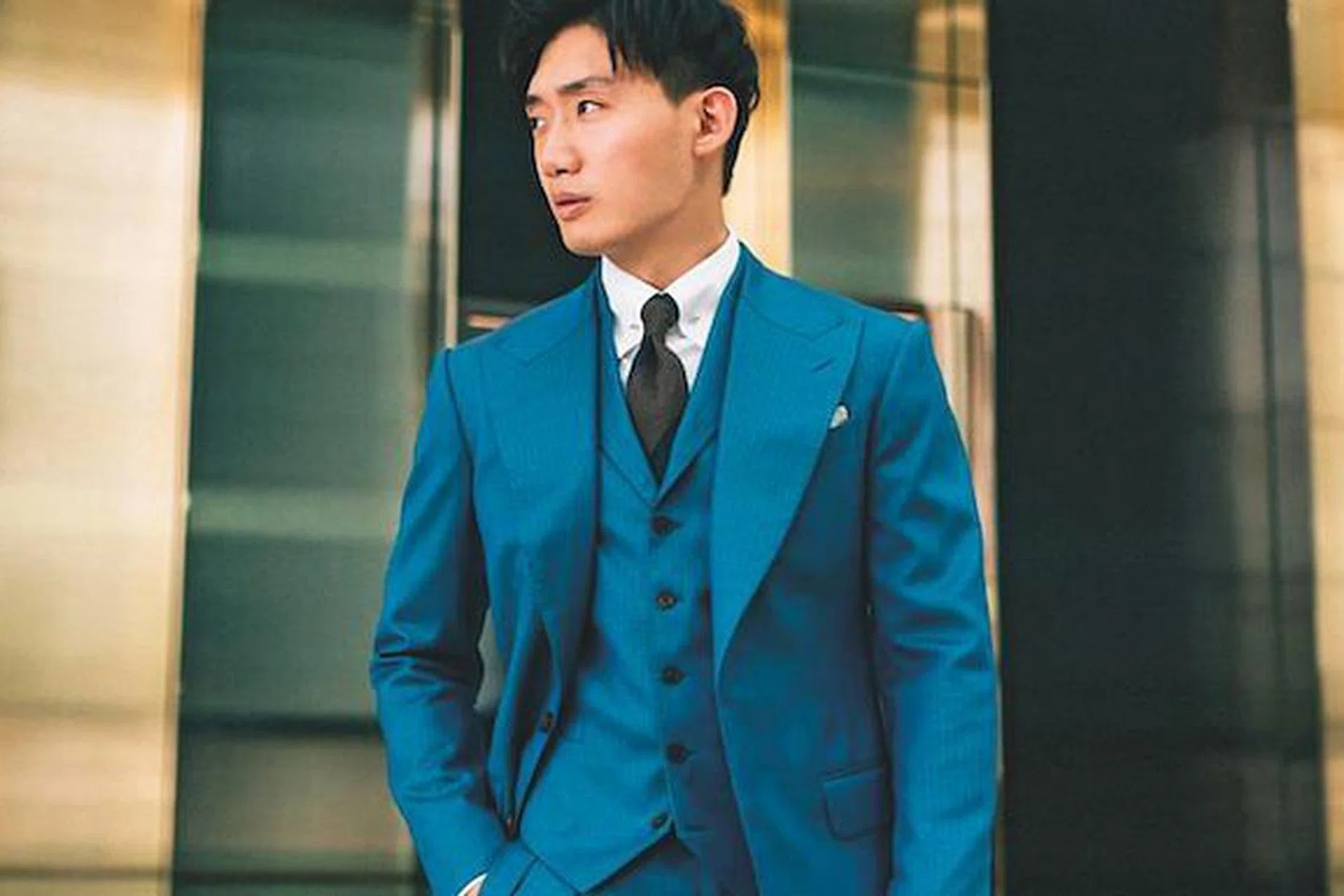 Javin-They-Common-Suits