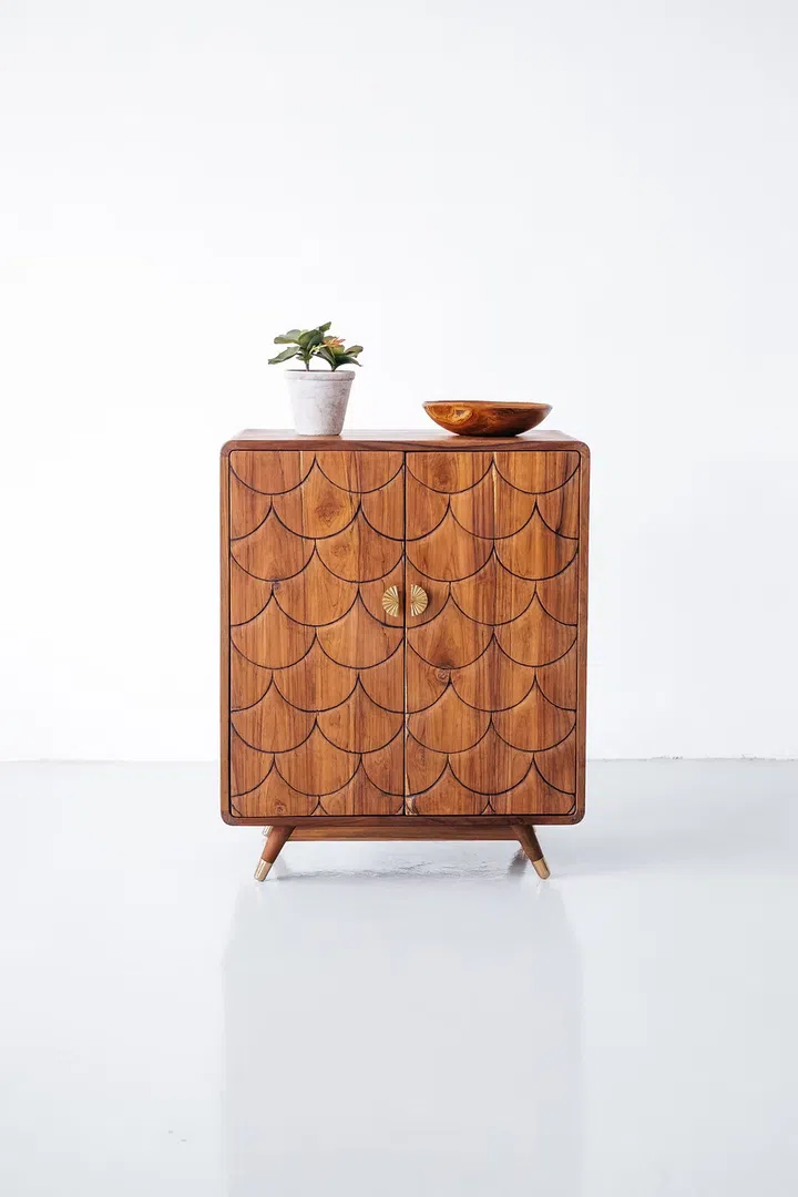 hakari cabinet | luxury furniture