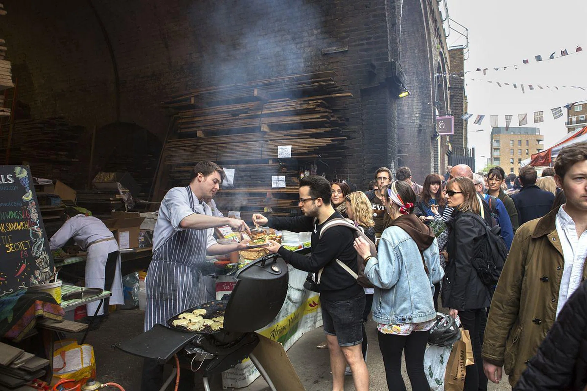 Maltby street market food stall (photo credit: Visit London)