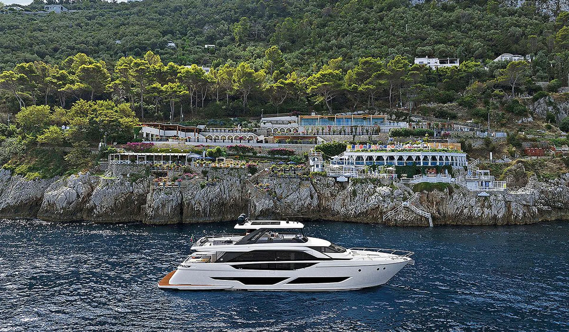 Ferretti Yacht 860. (Photo: Ferretti Yachts)