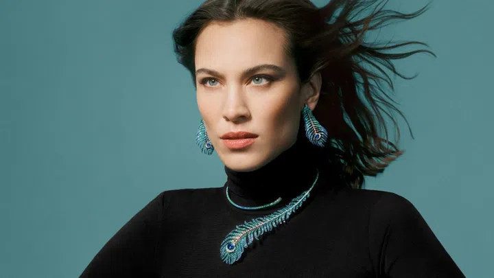 Boucheron Plume de Paon anodised titanium necklace and earrings with diamonds, sapphires, tsavorites, and tanzanites. (Photo: Boucheron)