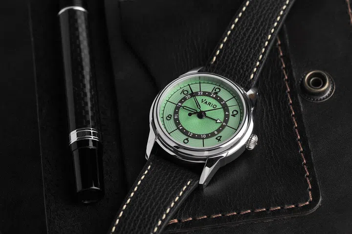 Vario Empire Seasons True GMT Spring Green Automatic dress watch. (Photo: Vario)