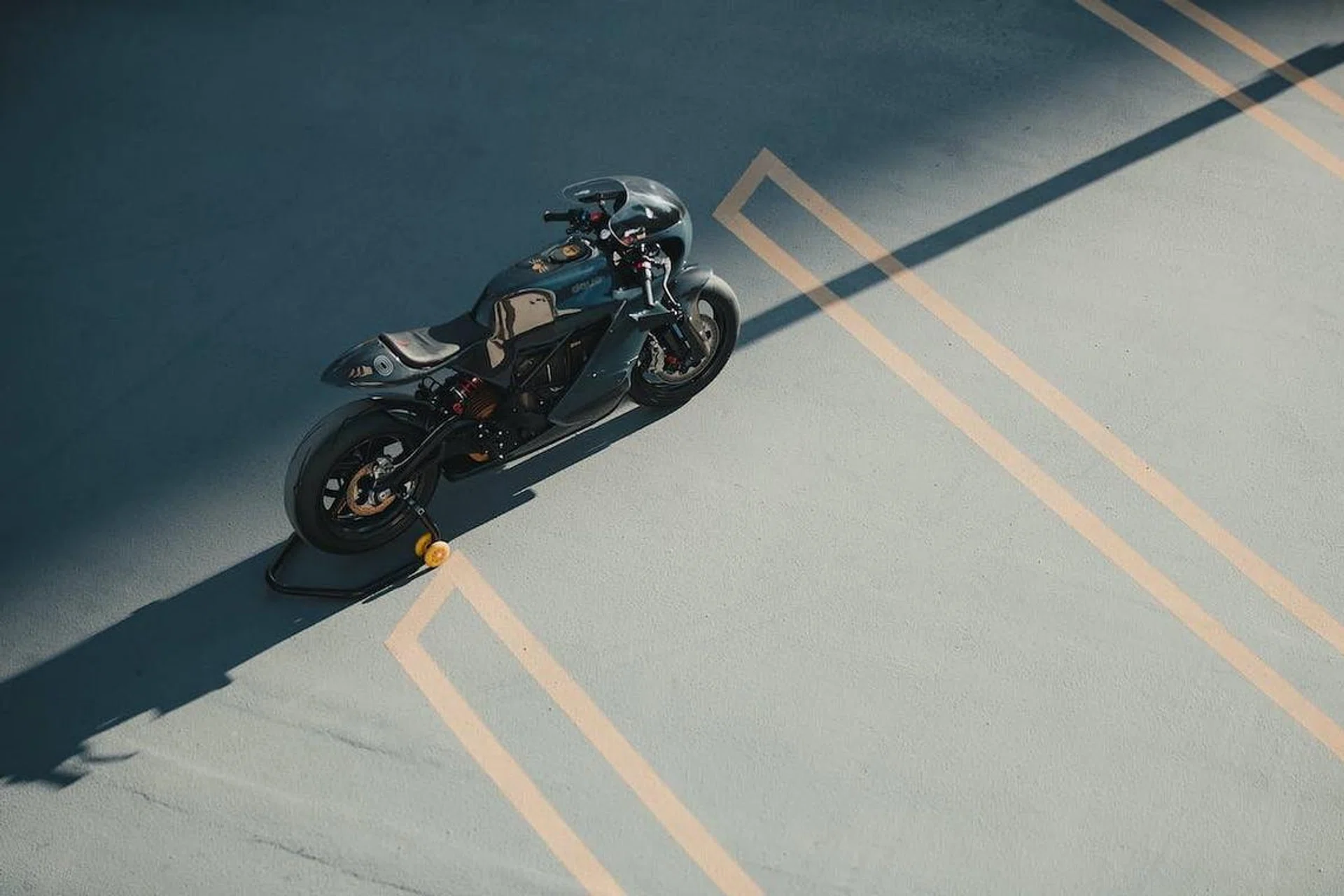 zero x deus motorcycle