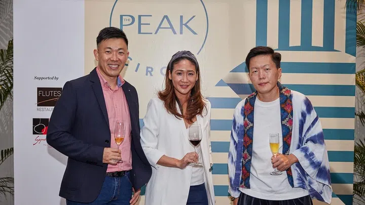 The Peak Circle Events