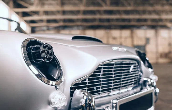 TLCC Aston Martin 007 front