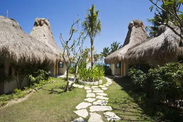 nihiwatu-lamba-estate-entrance