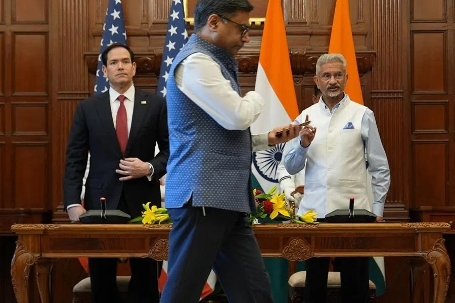 US Secretary of State Marco Rubio (left) and India’s External Affairs Minister S. Jaishankar arrive to sign an MOU at Hyderabad House in New Delhi, India, on 26 May 2026.