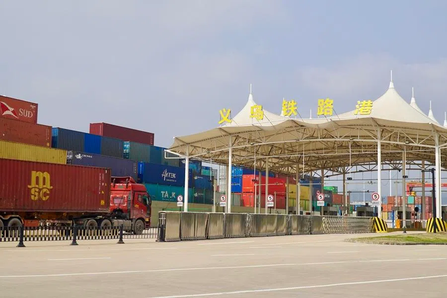 A container truck loaded with export goods entering Yiwu Railway Port, Yiwu, Zhejiang, China, on 6 March 2026. (CNS)