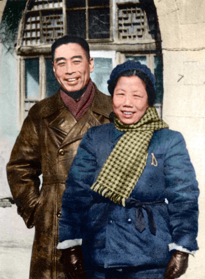 Zhou Enlai with wife Deng Yingchao in Yan'an, 1942. Zhou lived in the West for a time and was familiar with Western culture. He often wore Western-style clothes and was respected and liked by Westerners in his interactions with them.