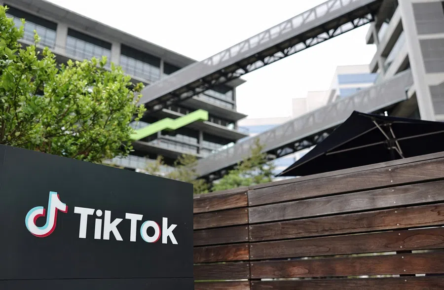 The TikTok logo is displayed outside a TikTok office on 25 September 2025 in Culver City, California. (Mario Tama/Getty Images via AFP)