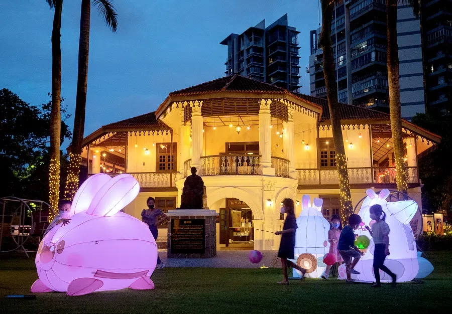 People visit Sun Yat Sen Nanyang Memorial Hall during the Mid-Autumn Festival in Singapore. (SPH Media)