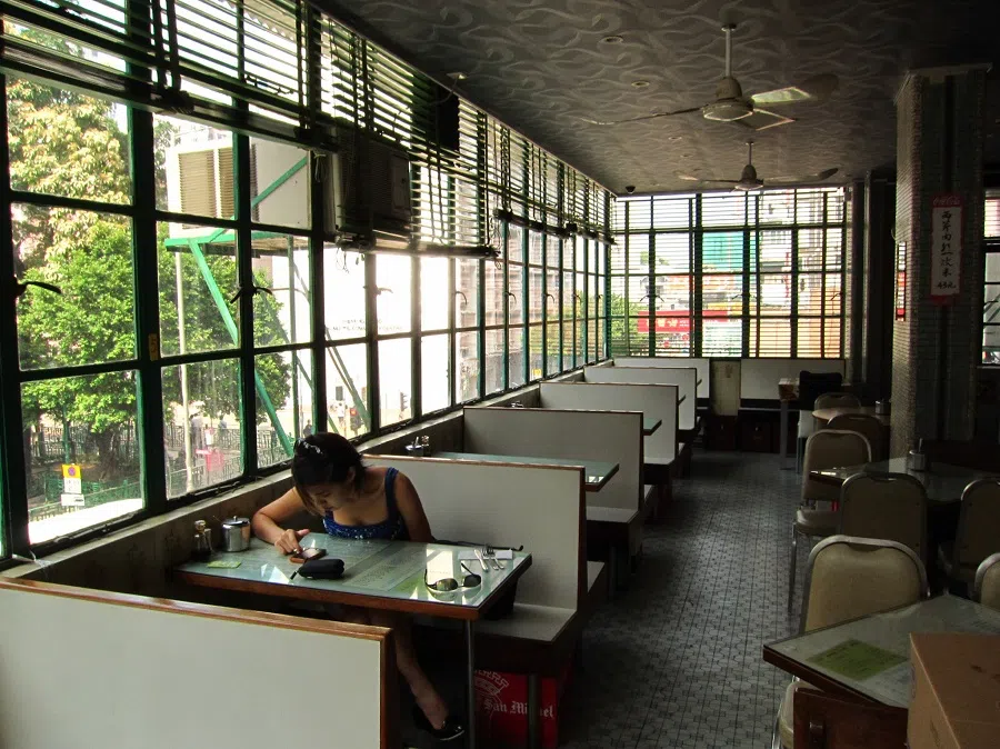 The interior of the Mido Cafe at Temple Street, Hong Kong. (SPH)