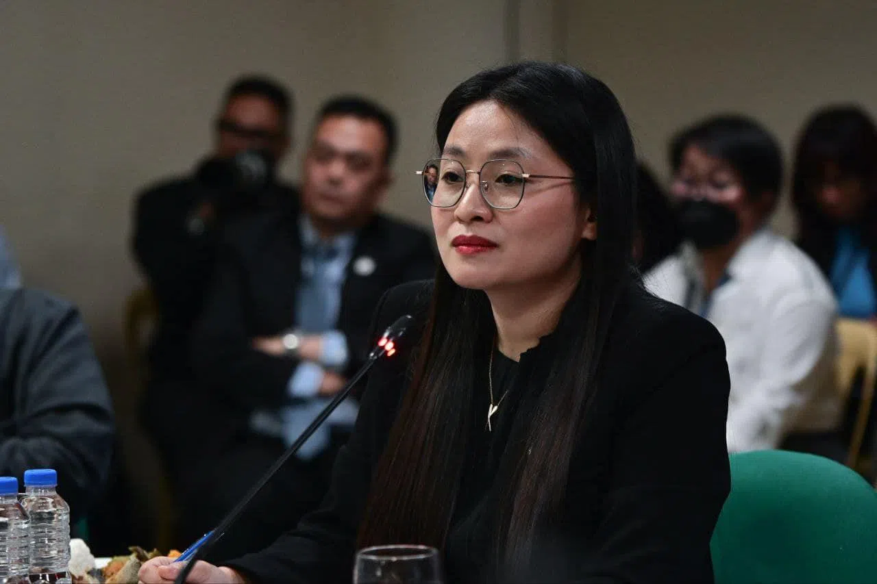 Bamban mayor Alice Guo at a Philippines Senate inquiry.