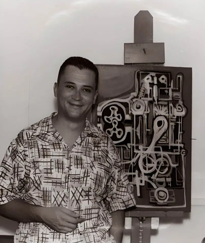 Fernando Zobel at the Philippine Art Gallery in 1953. (Wikimedia)