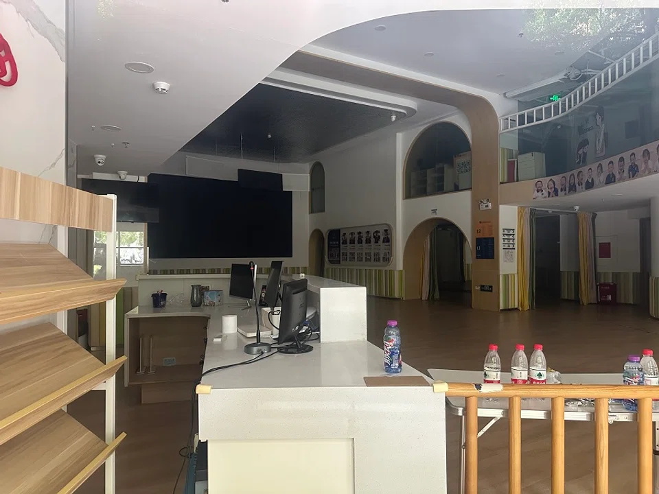 The Invictus International School campus at Nanshan, Shenzhen announced its shuttering in July. (Photo: Daryl Lim)