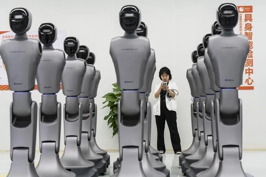 Humanoid robots at the Lingyi iTech Guangdong Co. Embodied Intelligence Super Factory facility in Beijing, China, on 29 May 2026.