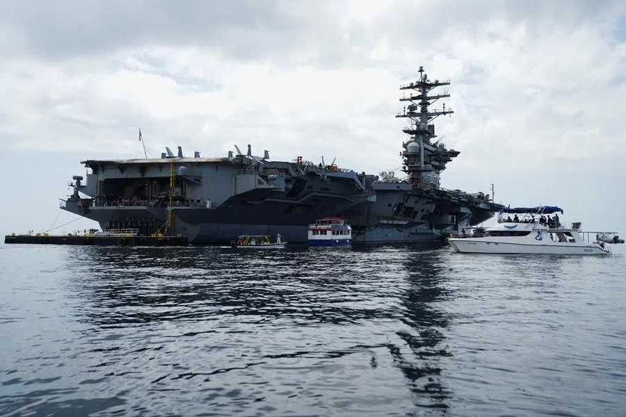 The US Navy aircraft carrier USS Nimitz anchors in the Gulf of Panama during the multinational maritime cooperation exercise “Southern Seas 2026,” in Panama City, Panama, on 30 March 2026.