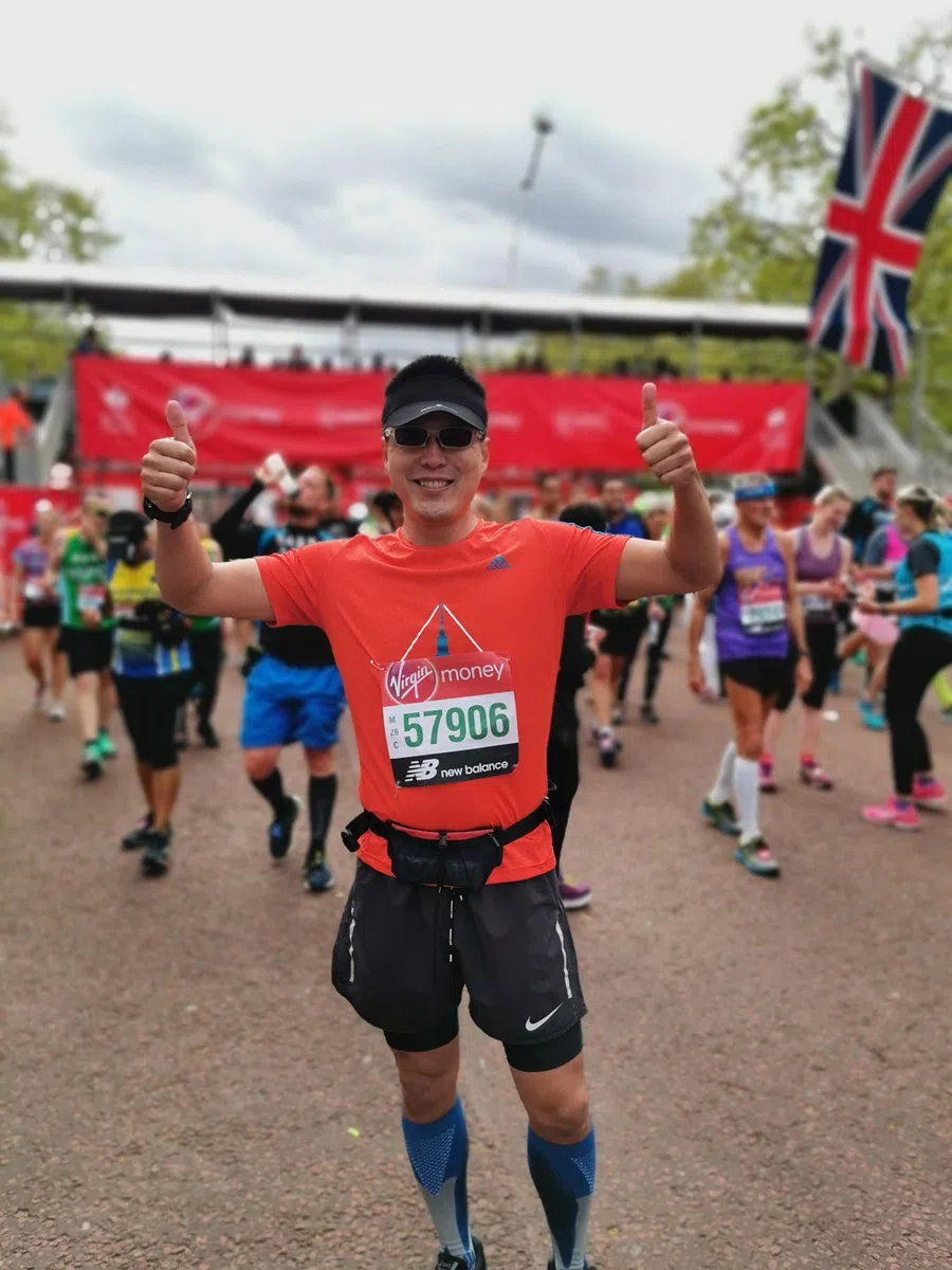 Jiang Tianyi is an avid marathon runner.