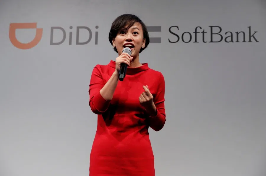 President of Didi Chuxing Jean Liu speaks during a news conference about their Japanese taxi-hailing joint venture in Tokyo, Japan, 19 July 2018. (Kim Kyung-Hoon/Reuters)