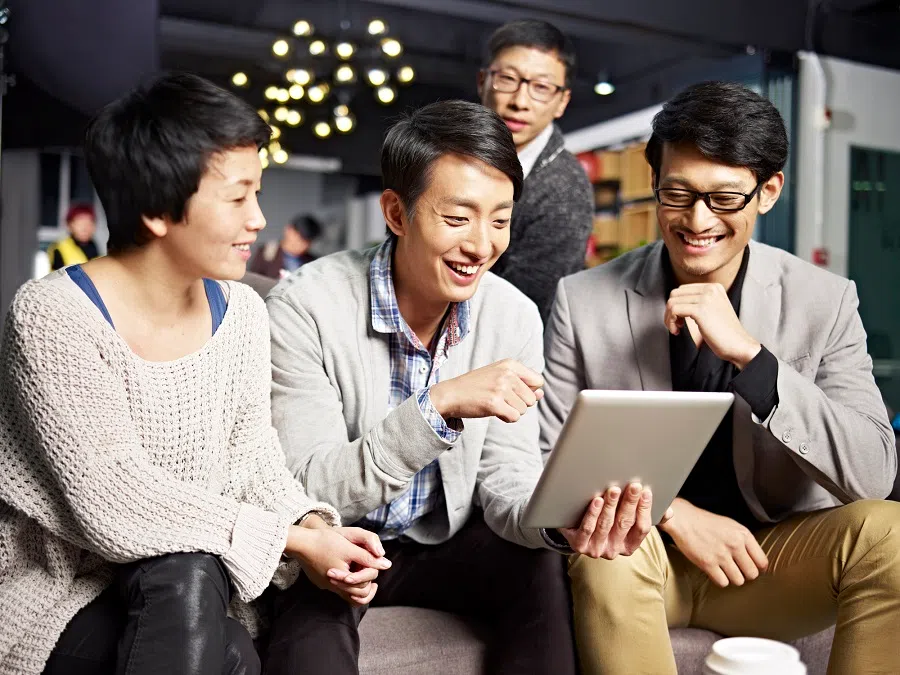 Building relationships is key to riding the digital wave. (iStock)
