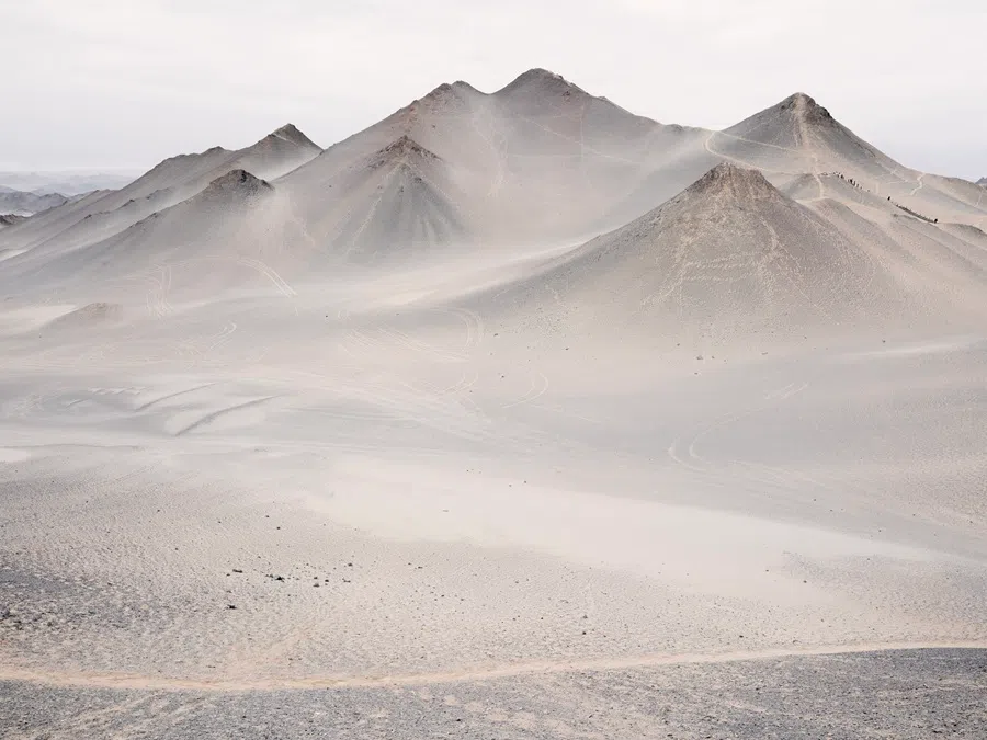 The majestic Heidu Mountain.