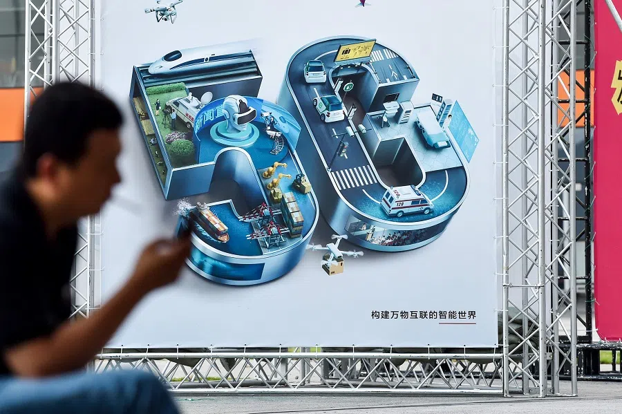 5G and opportunities for the next generation (Hector Retamal / AFP)