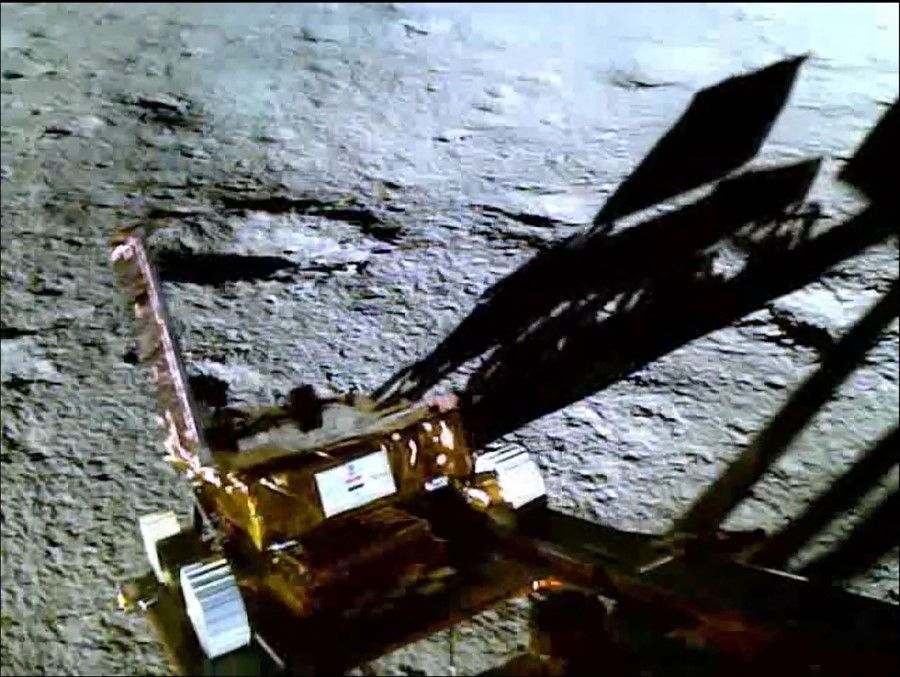 This handout screen grab taken and released by the Indian Space Research Organisation (ISRO) on 25 August 2023, shows the Chandrayaan-3 rover as it manoeuvred from the lunar lander to the surface of the moon. India began exploring the moon's surface with a rover on 24 August, a day after it became the first nation to land a craft near the largely unexplored lunar south pole. (ISRO/AFP)