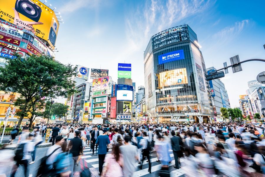 Japan's famous Shibuya Crossing. (iStock)