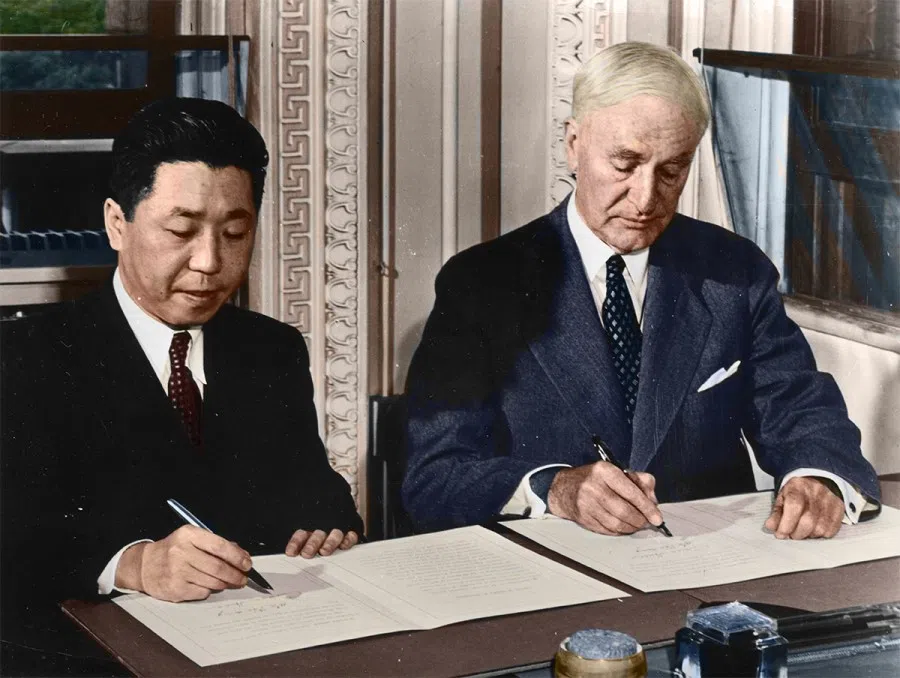 In January 1943 in Washington, the ambassador of the Republic of China to the US Wei Tao-ming and US Secretary of State Cordell Hull signed the Sino-American Treaty for the Relinquishment of Extraterritorial Rights in China, revoking the Boxer Protocol and other unequal treaties forced on China.